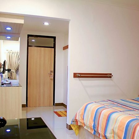 Zen Rooms Dumeling Богор Екстер'єр фото