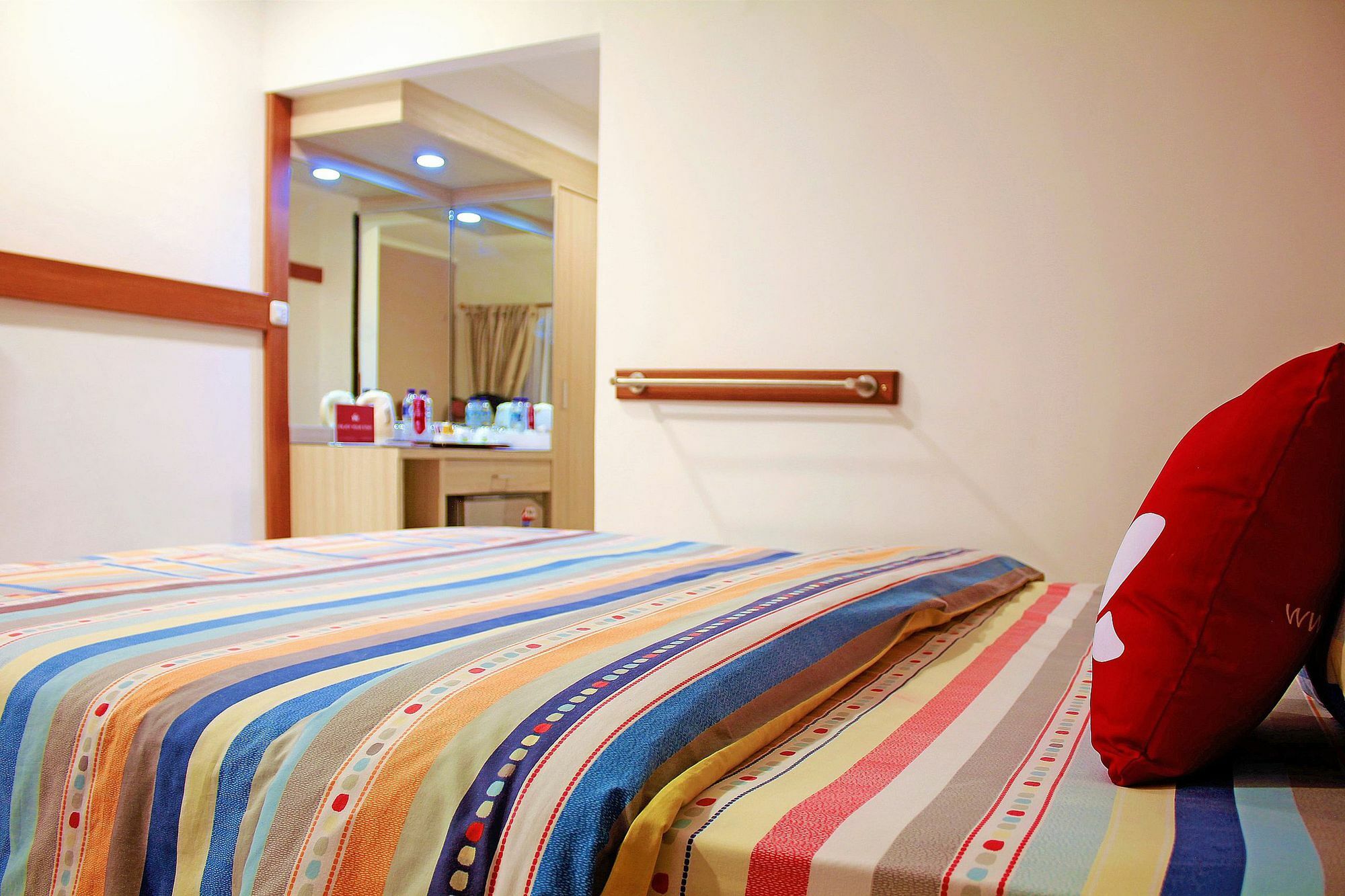 Zen Rooms Dumeling Богор Екстер'єр фото