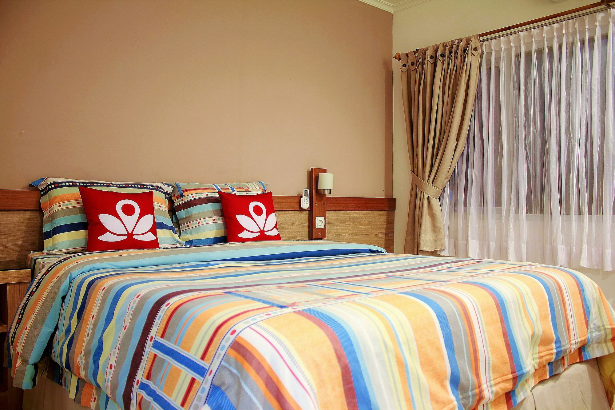 Zen Rooms Dumeling Богор Екстер'єр фото